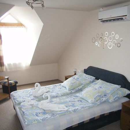 Palma Apartmanhaz Harkan Exterior foto